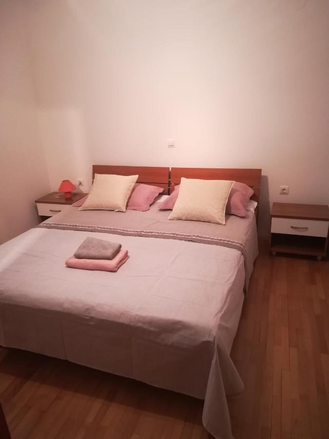 Apartments By The Sea Novalja, Pag - 17973 Bagian luar foto
